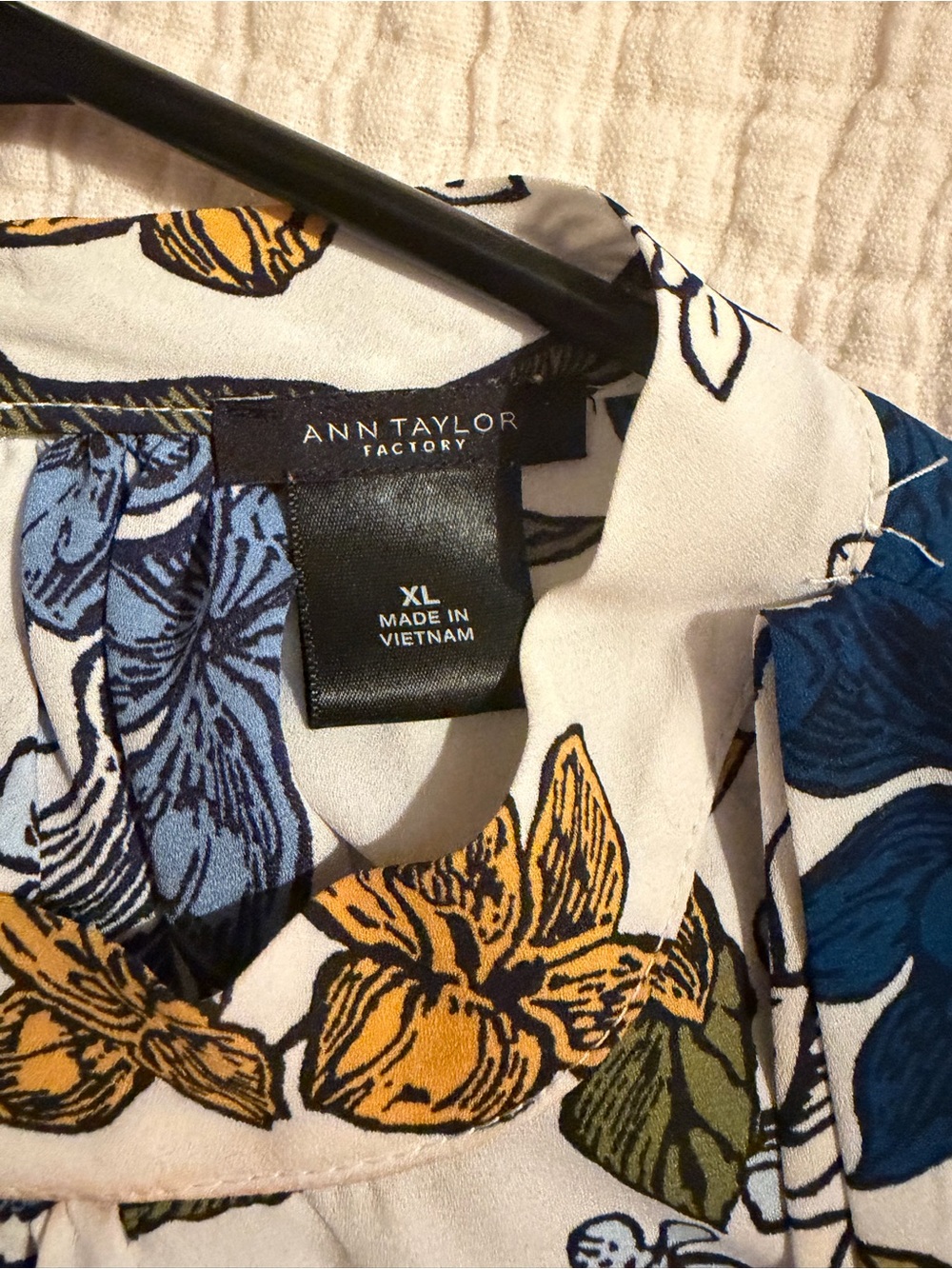 Ann Taylor Factory White Sleeveless Top with Blue and Mustard Floral Print - Picture 2 of 3
